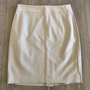 Banana Republic Factory Khaki Skirt (NWT), Size 2